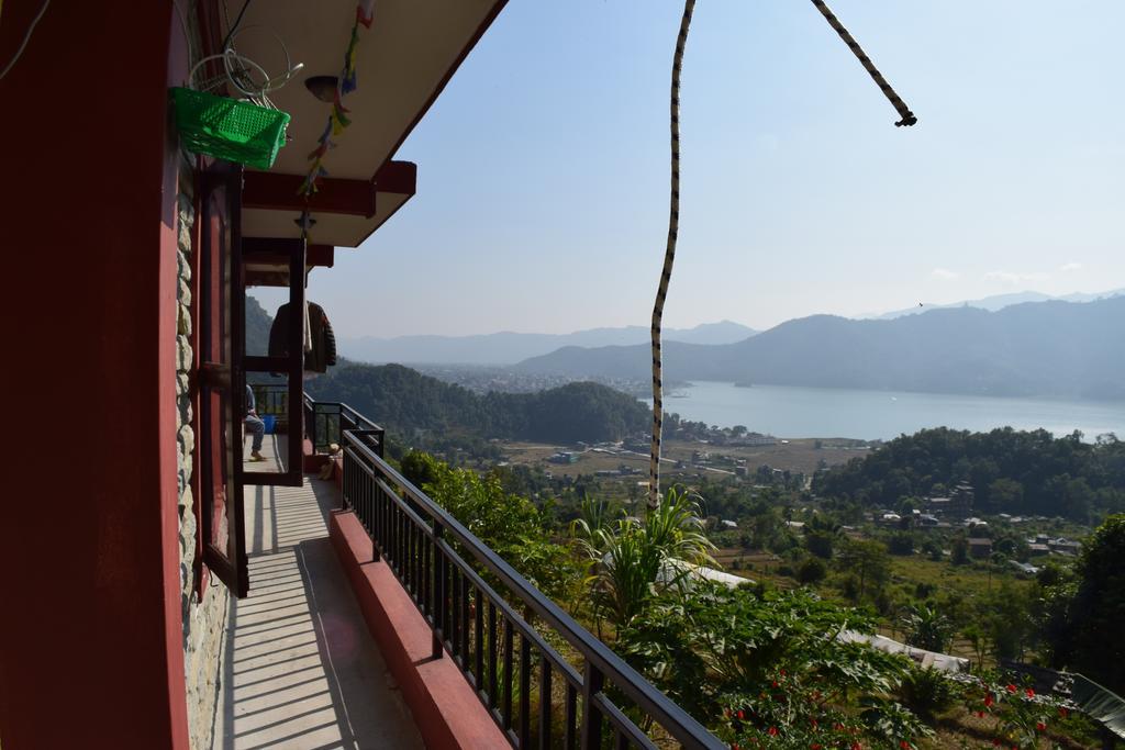 Gorgeous Village Guest House Pokhara Buitenkant foto