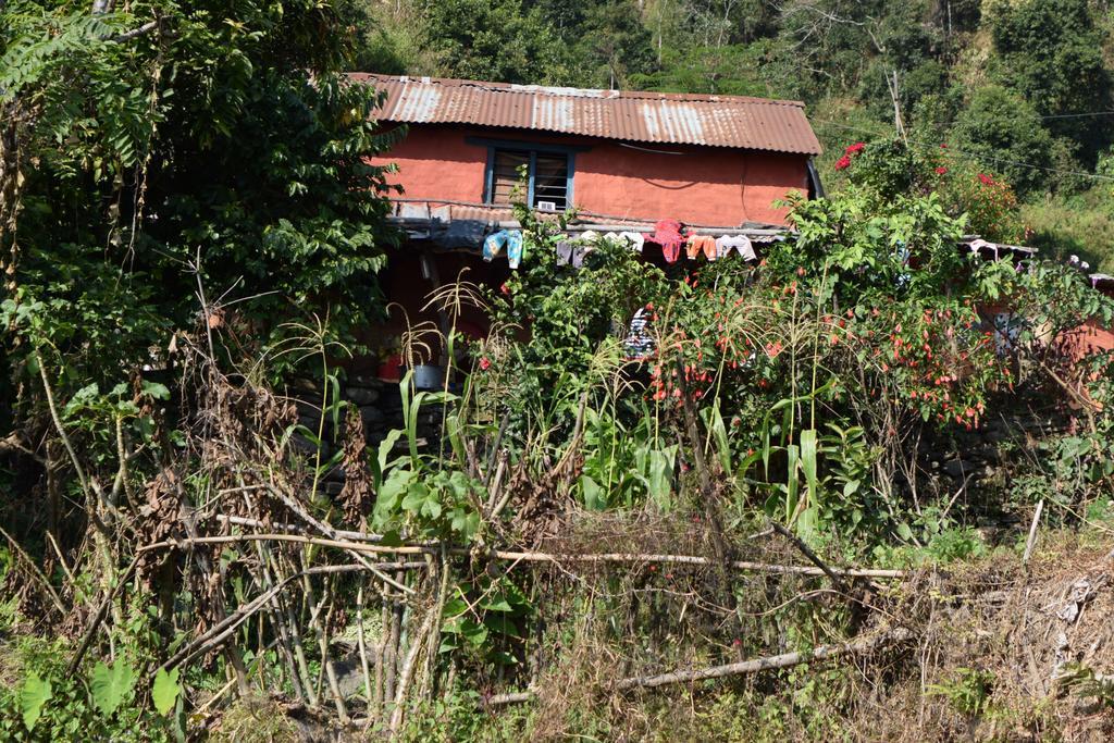 Gorgeous Village Guest House Pokhara Buitenkant foto