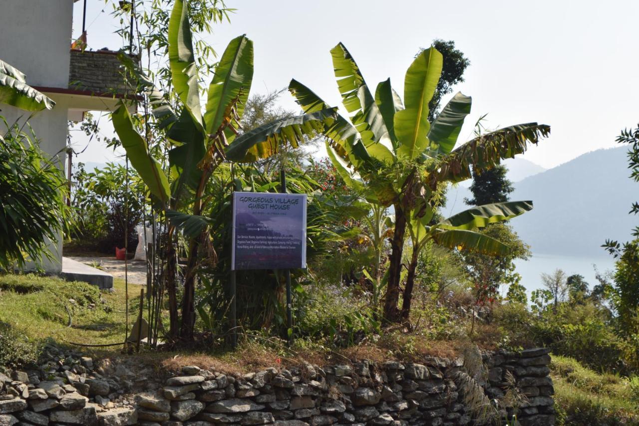 Gorgeous Village Guest House Pokhara Buitenkant foto